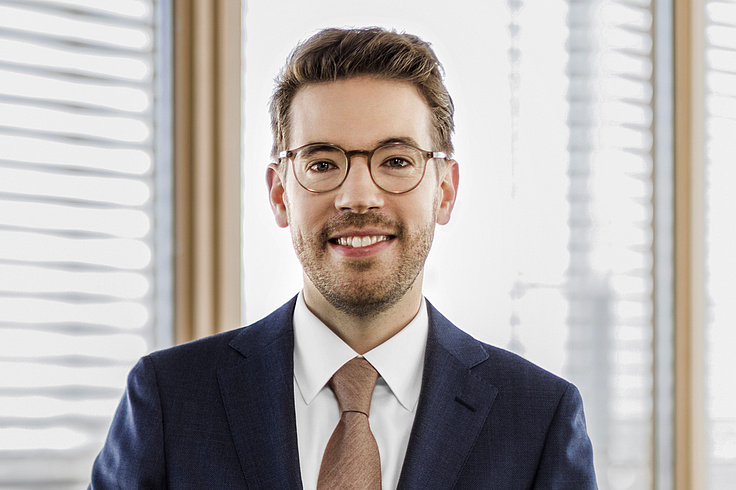 Dr. Daniel Weidemann Dr. Daniel Weidemann