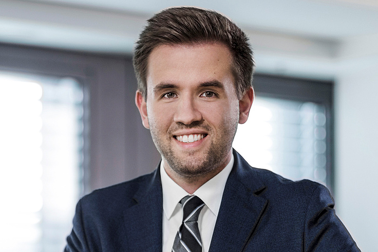 Dr Oliver Havers, LL.M. Dr Oliver Havers, LL.M.